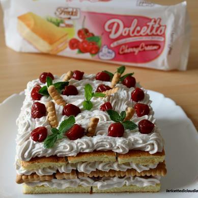 Tortino con crema alla ricotta e amarene sciroppat